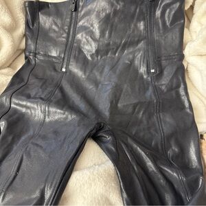 SPANX Black Faux Leather Leggings With Zipper Detail Size Medium 20249R